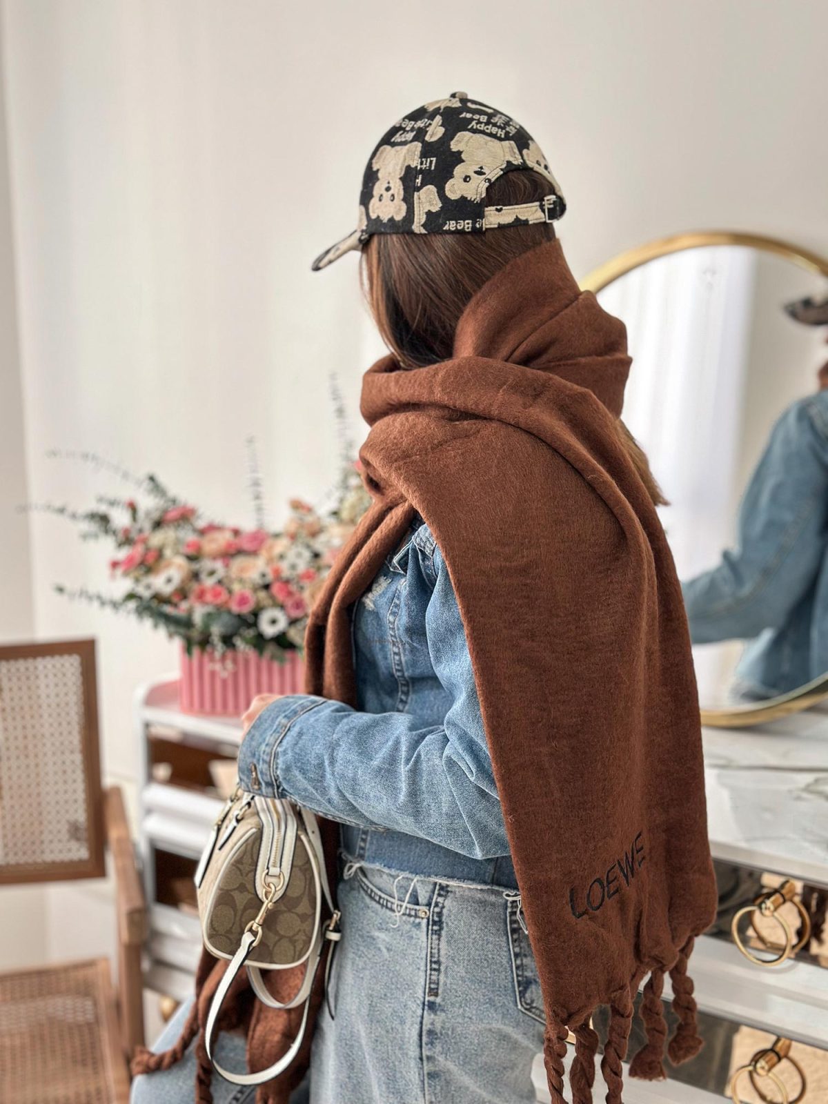شال موهر Loewe