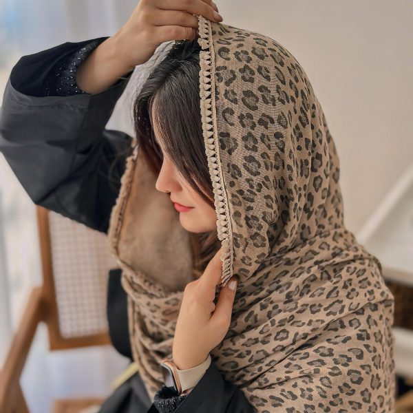 شال چهارفصل پلنگی