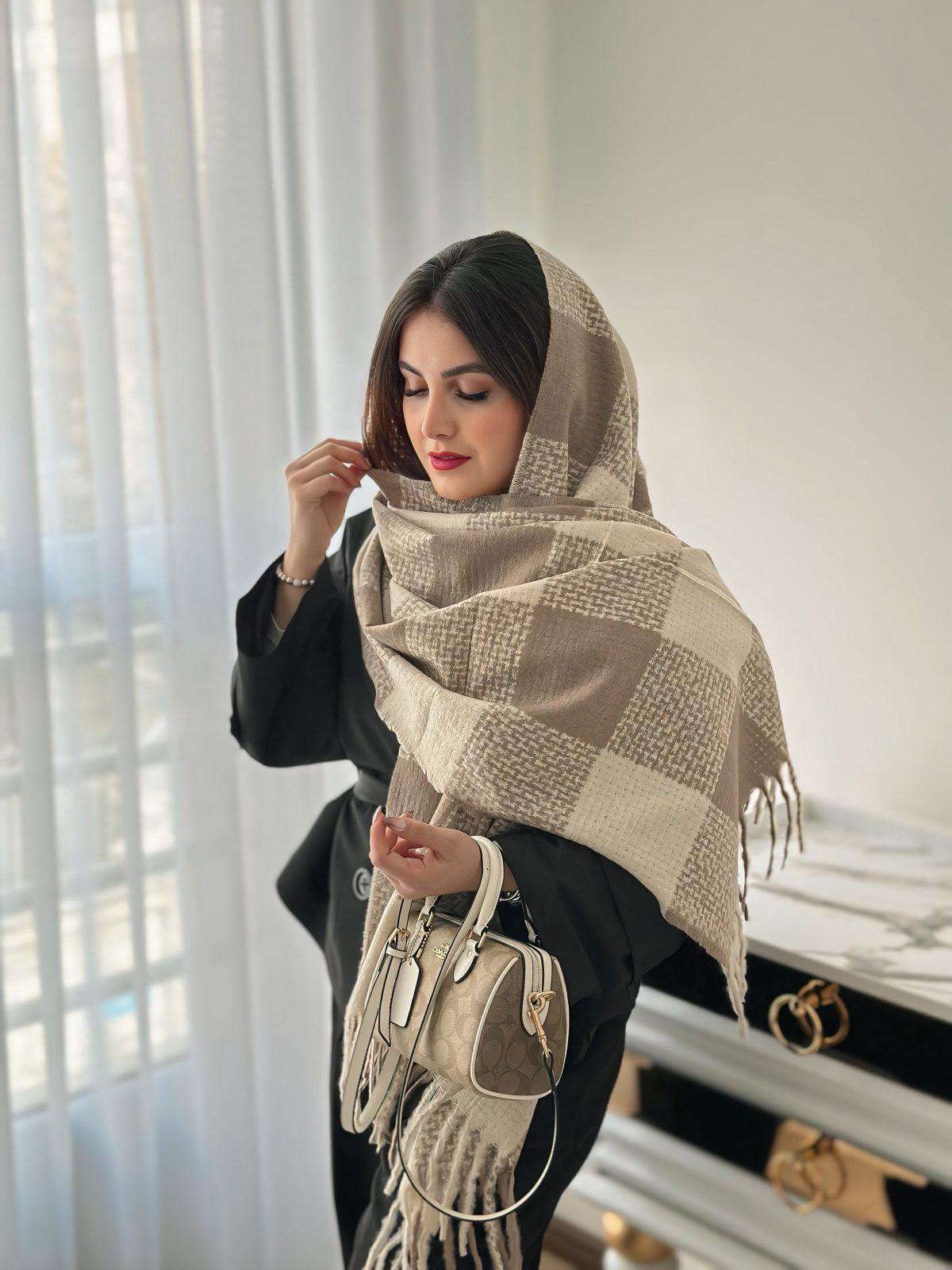 خرید شال زنانه موهر