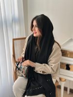 شال موهر مشکی پانچ طلایی
