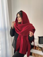 شال زنانه کریسمس با تم زرشکی