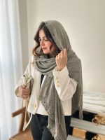 شال چهار فصل دور مروارید