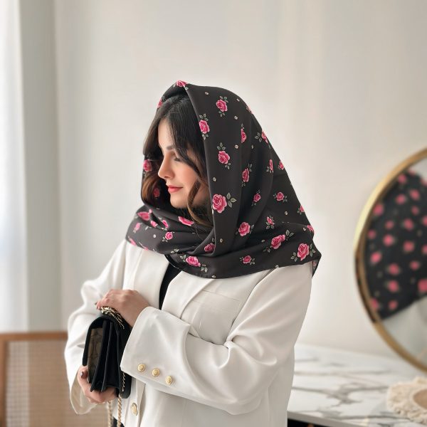 روسری نخی باغ رز