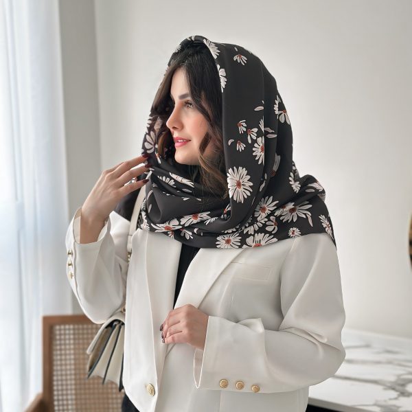 روسری نخی طرح بابونه
