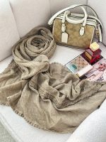 شال مدل ماهی دانتل‌دار