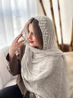 شال نخی لب گلدوزی